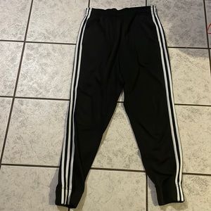 Women’s Adidas pants size M